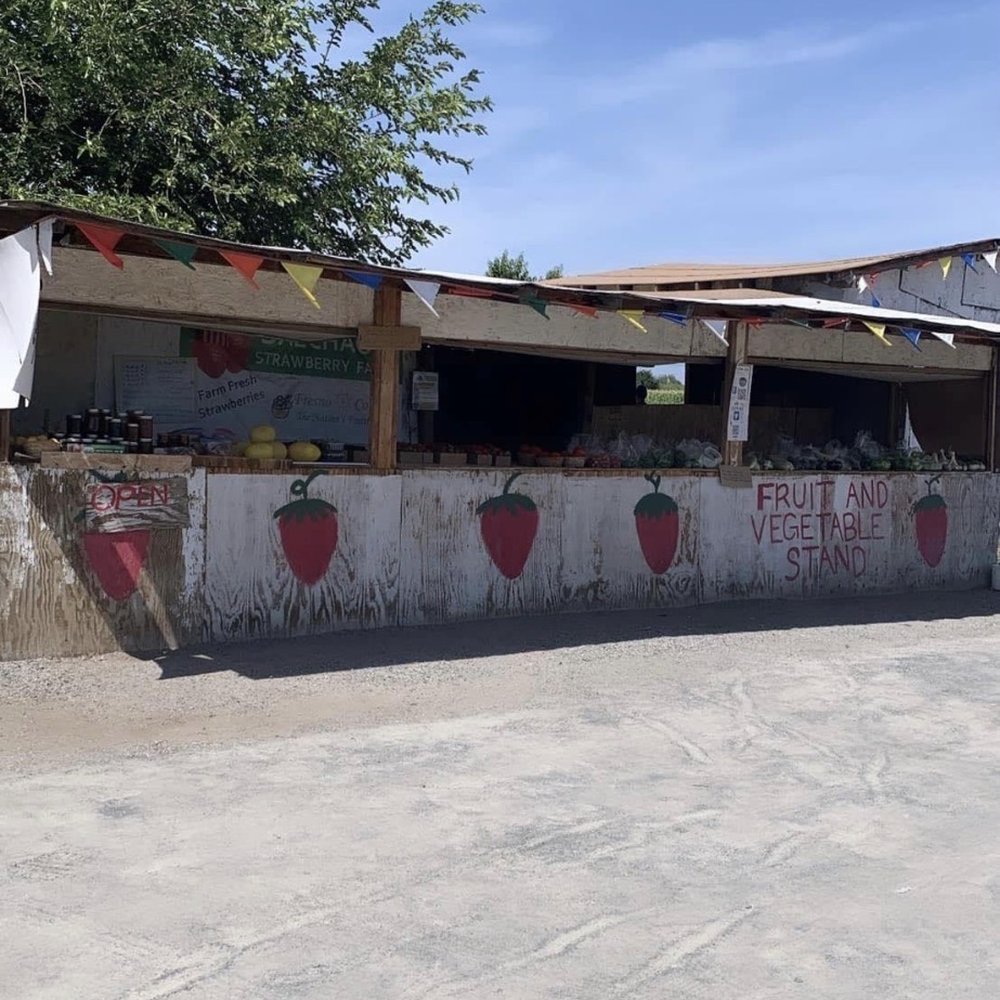 Saechao Strawberries Stand - a man riding a skateboard - Fruits & Veggies Near Me - Selma, California Saechao Strawberries Stand - a man riding a skateboard - Fruits & Veggies Near Me - Selma, California