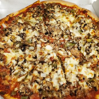 Giuseppe's Pizzeria and Catering - Small green pepper, sausage, onion, mushroom - Pizza Near Me - Des Plaines, Illinois Giuseppe's Pizzeria and Catering - Small green pepper, sausage, onion, mushroom - Pizza Near Me - Des Plaines, Illinois