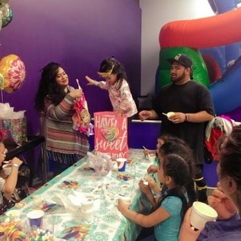 Xtreme Craze - Gift time with mommy and daddy - Arcades Near Me - Rocklin, California