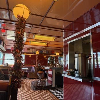 Beginner's Diner - Inside - Diners Near Me - San Diego, California
