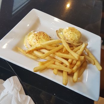 Keke's Breakfast Cafe - Eggs Benedict with fries - Breakfast & Brunch Near Me - Winter Springs, Florida Keke's Breakfast Cafe - Eggs Benedict with fries - Breakfast & Brunch Near Me - Winter Springs, Florida