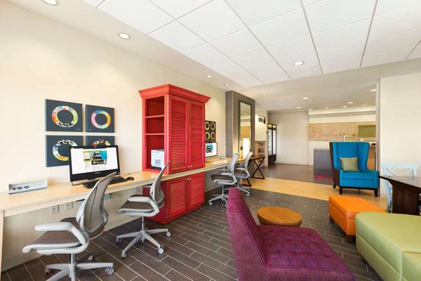Home2 Suites by Hilton Farmington/ Bloomfield by null