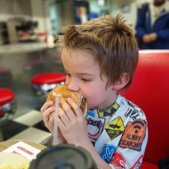 Dave's Diner - The burger was as big as his head! - Breakfast & Brunch Near Me - Gardiner, Maine