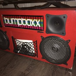 Bumpboxx working at 1,000% efficiency and 1,000,000% in-your-face power and loudness! Thanks, Allgen! Bumpboxx working at 1,000% efficiency and 1,000,000% in-your-face power and loudness! Thanks, Allgen!