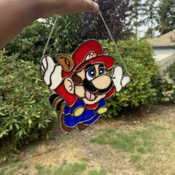 Mandarin Stained Glass Gallery - A tanooki super Mario piece