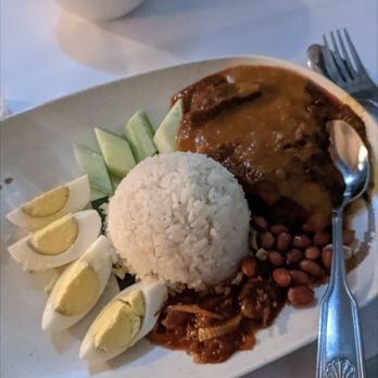 Banana Leaf Restaurant - Nasi lemak -- wouldn't order again - Singaporean Near Me - Milpitas, California Banana Leaf Restaurant - Nasi lemak -- wouldn't order again - Singaporean Near Me - Milpitas, California