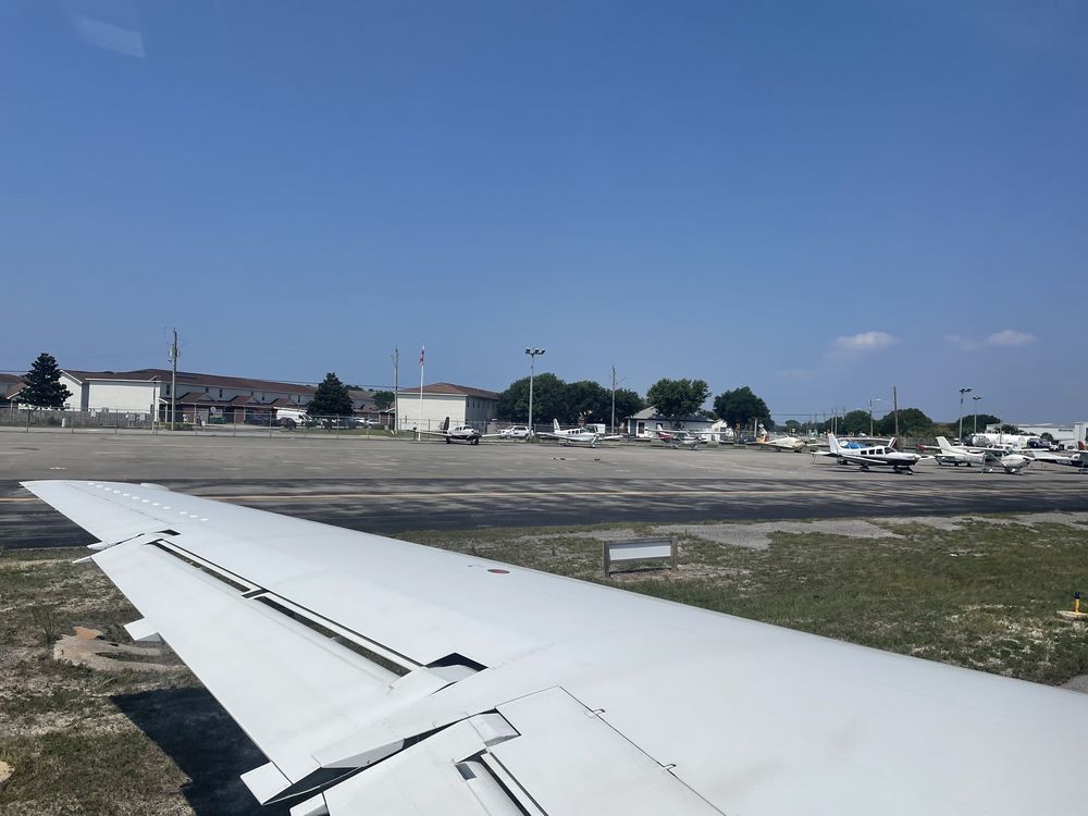 DESTIN EXECUTIVE AIRPORT Updated October 2024 1001 Airport Rd, Destin, Florida Airports