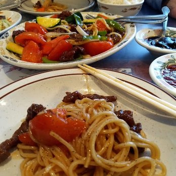 China House - Beef & Tomato chow-mien - Chinese Near Me - Auburn, Washington China House - Beef & Tomato chow-mien - Chinese Near Me - Auburn, Washington