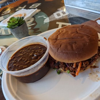 Bare Arms Brewing - Brisket with Jave Joule - Breweries Near Me - Waco, Texas