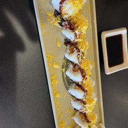 Sakura Japanese Restaurant & Sushi Bar - King Roll Sushi
