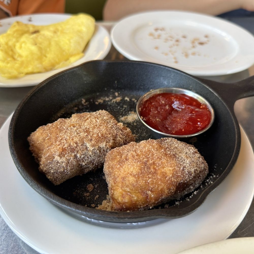 Skillet Diner - Capitol Hill - These Donuts were incredibly delicious - Breakfast & Brunch Near Me - Seattle, Washington Skillet Diner - Capitol Hill - These Donuts were incredibly delicious - Breakfast & Brunch Near Me - Seattle, Washington