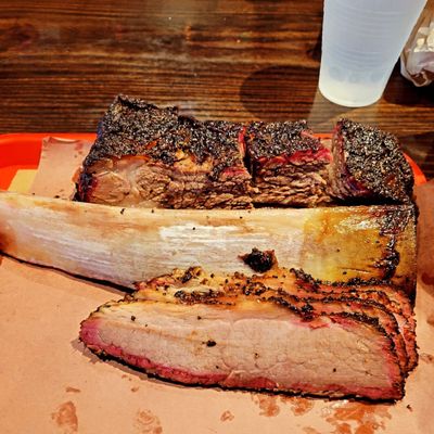 Terry Black's Barbecue Lockhart by null