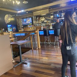 4T Sports Bar - Bar area