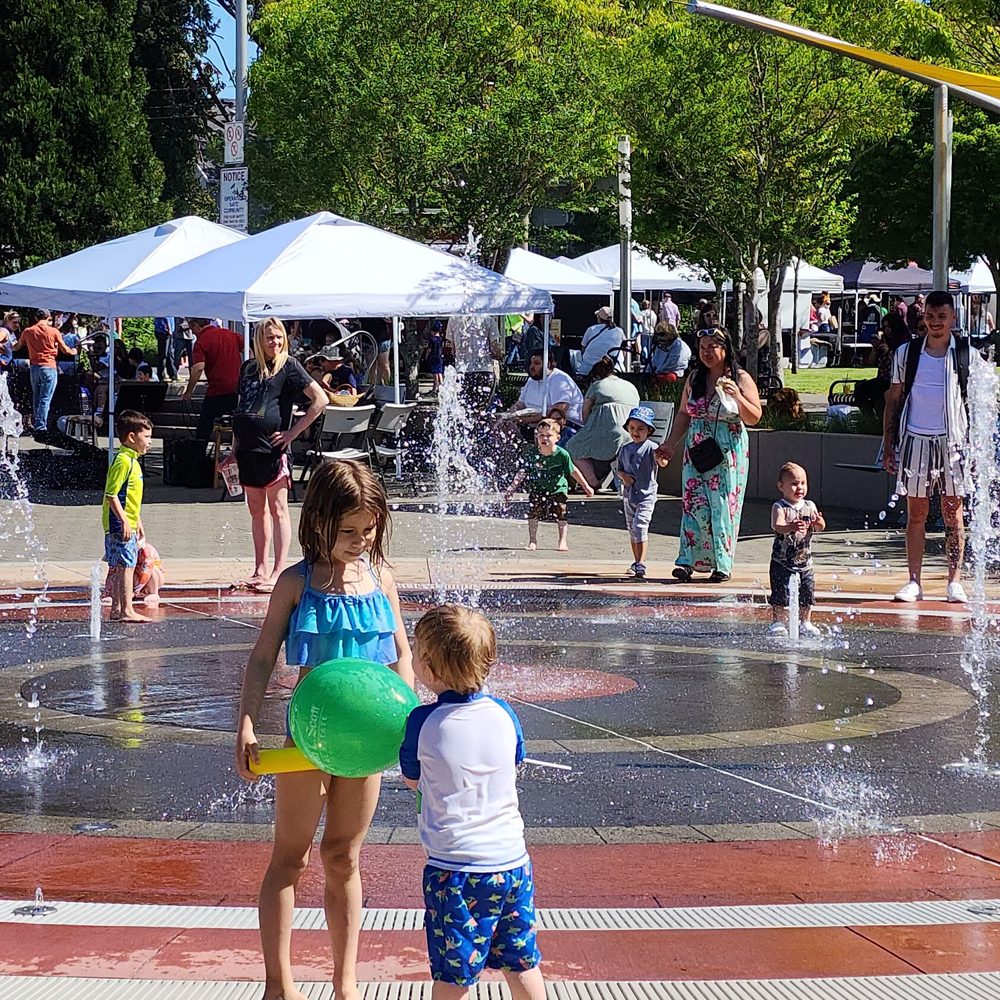Gresham splash pad and farmers market Gresham splash pad and farmers market
