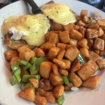 Scotts Diner - Traditional eggs Benny - Diners Near Me - Merced, California Scotts Diner - Traditional eggs Benny - Diners Near Me - Merced, California