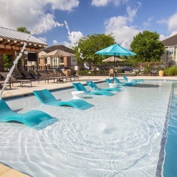 The Highland Club - Apartments Near Me - Baton Rouge, Louisiana