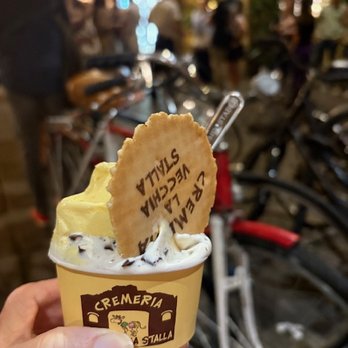 Cremeria La Vecchia Stalla - delicious gelato & sorbet! - Gelato Near Me - Bologna, BO Cremeria La Vecchia Stalla - delicious gelato & sorbet! - Gelato Near Me - Bologna, BO