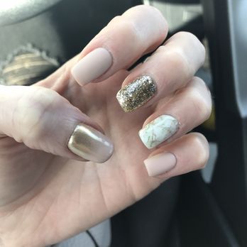 Bella Nails Lounge - Gel mani and design by Johnny. Marble, glitter, chrome ombré and matte nails - Nail Salons Near Me - Torrance, California Bella Nails Lounge - Gel mani and design by Johnny. Marble, glitter, chrome ombré and matte nails - Nail Salons Near Me - Torrance, California