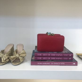 Tuckernuck - Pocket book - Women's Clothing Near Me - Washington, DC, District of Columbia