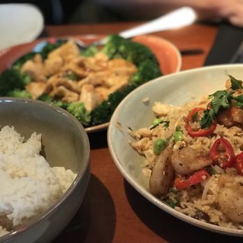 P.F. Chang's - Ginger Chicken With Broccoli Lobster & Shrimp fried rice - Chinese Near Me - Carlsbad, California P.F. Chang's - Ginger Chicken With Broccoli Lobster & Shrimp fried rice - Chinese Near Me - Carlsbad, California