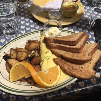 La Note - Cheese Omelette - French Near Me - Berkeley, California