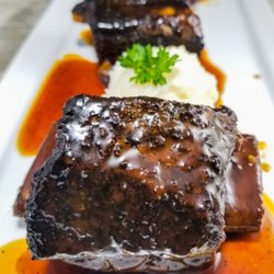 ChefBnbEats - Guinness Braised Short Rib with Guinness Au Jus
