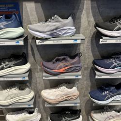 Road Runner Sports - Lots of Asics