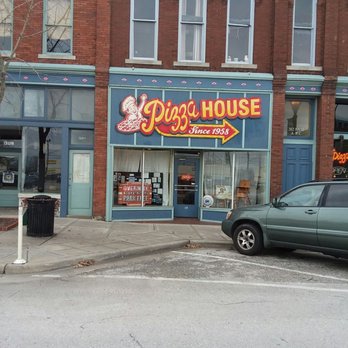 Pizza House - This is the sign but not the entrance. - Pizza Near Me - Springfield, Missouri
