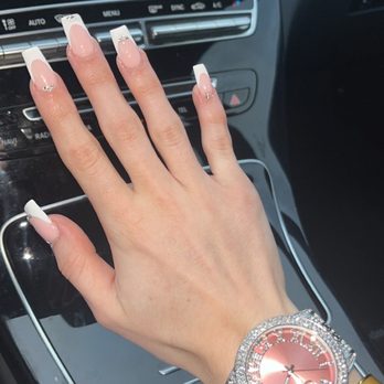 Castle Nail Bar - Pink & White full set with rhinestones - Nail Salons Near Me - Bellevue, Washington Castle Nail Bar - Pink & White full set with rhinestones - Nail Salons Near Me - Bellevue, Washington