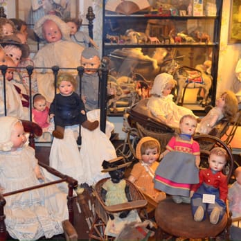 Pollock's Toy Museum - Pollocks toy museum. - Museums Near Me - London, XGL Pollock's Toy Museum - Pollocks toy museum. - Museums Near Me - London, XGL