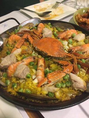 Tiny Kitchen & Dulce Vida by null