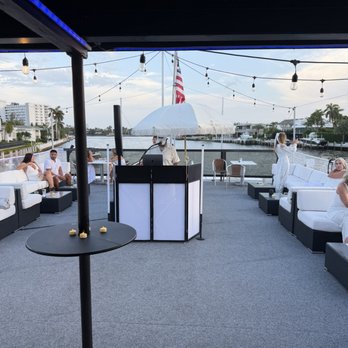 Opus Yacht - Upper deck with dj - Boat Charters Near Me