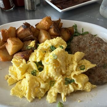 Bacon & Butter - Scrambled eggs, sausage patty, and potatoes - Breakfast & Brunch Near Me - Sacramento, California Bacon & Butter - Scrambled eggs, sausage patty, and potatoes - Breakfast & Brunch Near Me - Sacramento, California