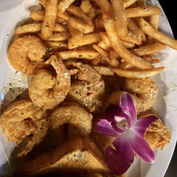 Brookies Cafe - Jumbo Shrimp, Fries, and garlic toast - Salad Near Me - WAYNE, Michigan Brookies Cafe - Jumbo Shrimp, Fries, and garlic toast - Salad Near Me - WAYNE, Michigan