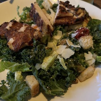 Yard House - Salad - New American Near Me - Honolulu, Hawaii Yard House - Salad - New American Near Me - Honolulu, Hawaii