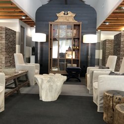 Sterling Ridge Dental - The Decour is posh, yet inviting.