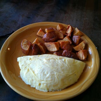 Bogart's Cafe - Lame portion size - Breakfast & Brunch Near Me - Honolulu, Hawaii