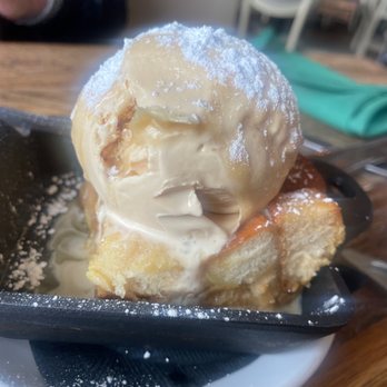 Palmers Fresh Grill - Bourbon and Salted Caramel Bread Pudding - Steakhouses Near Me - Lexington, Kentucky Palmers Fresh Grill - Bourbon and Salted Caramel Bread Pudding - Steakhouses Near Me - Lexington, Kentucky