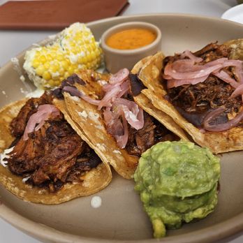 Centrico - fresh corn tortillas, guerrero-style pork shank, black bean purée, pickled red onion, habanero salsa - Mexican Near Me - Anaheim, California