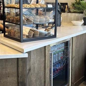 Full Circle Coffee House - Coffee & Tea Near Me - Yuba City, California