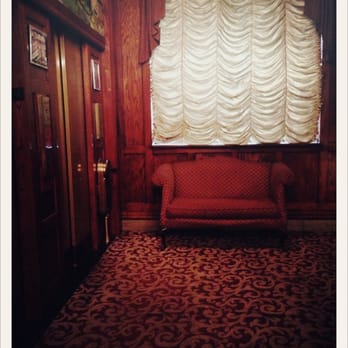 Hotel Morgan - Hotels Near Me - Morgantown, West Virginia