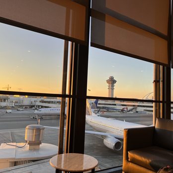 United Polaris - a view of an airport - Airport Lounges Near Me - Los Angeles, California United Polaris - a view of an airport - Airport Lounges Near Me - Los Angeles, California