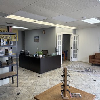 Apache Locksmith - Keys & Locksmiths Near Me - Mesa, Arizona