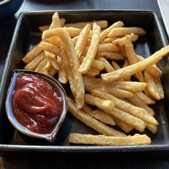 Jokim Kitchen - Saigon style platter; French fries - Vietnamese Near Me - New Westminster, British Columbia