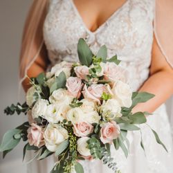 Clara's Flowers