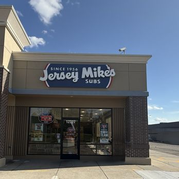 Jersey Mike's Subs - Sandwiches Near Me - Omaha, Nebraska Jersey Mike's Subs - Sandwiches Near Me - Omaha, Nebraska