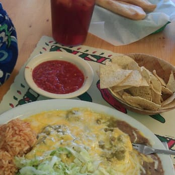 Montano's Restaurant - Mexican Near Me - Belen, New Mexico