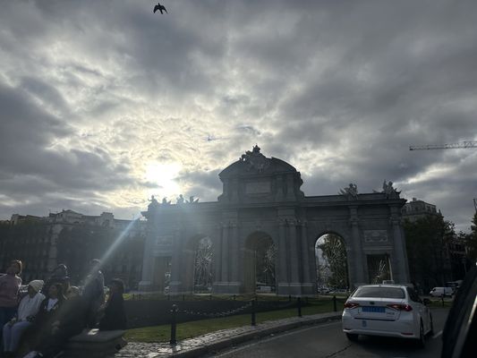 Puerta de Alcalá by null