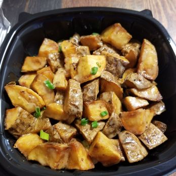 Big Rig’s BBQ - Potatoes, mustard flavor - Barbeque Near Me - Monroeville, Pennsylvania