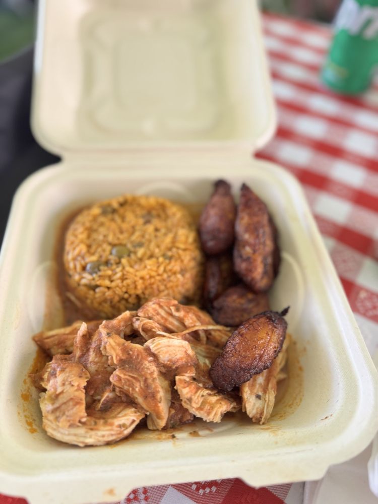 Food from Picaera Puerto Rican Cuisine